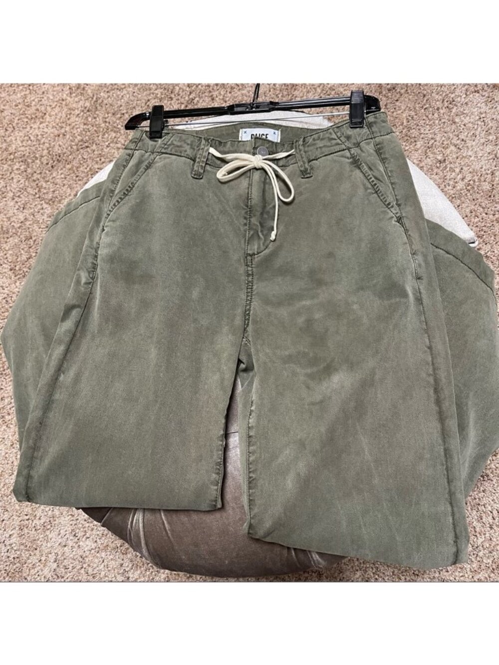 Paige VGUC Carly Wide Leg Pant Size 26 In Vintage Green With Drawstring Waist - Picture 10 of 16